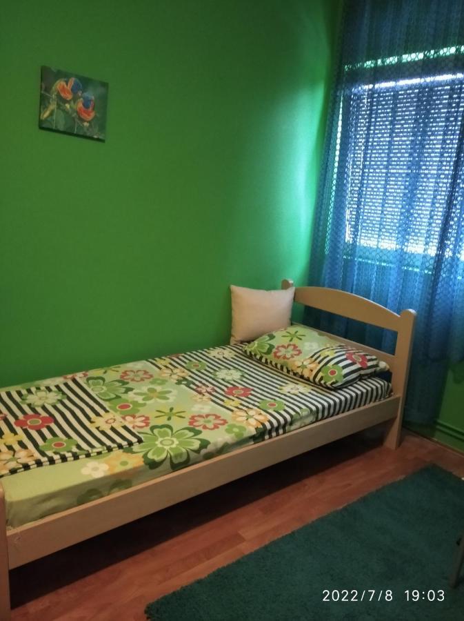 Buric Rooms Niksic Exterior photo