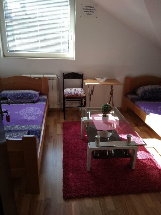 Buric Rooms Niksic Exterior photo